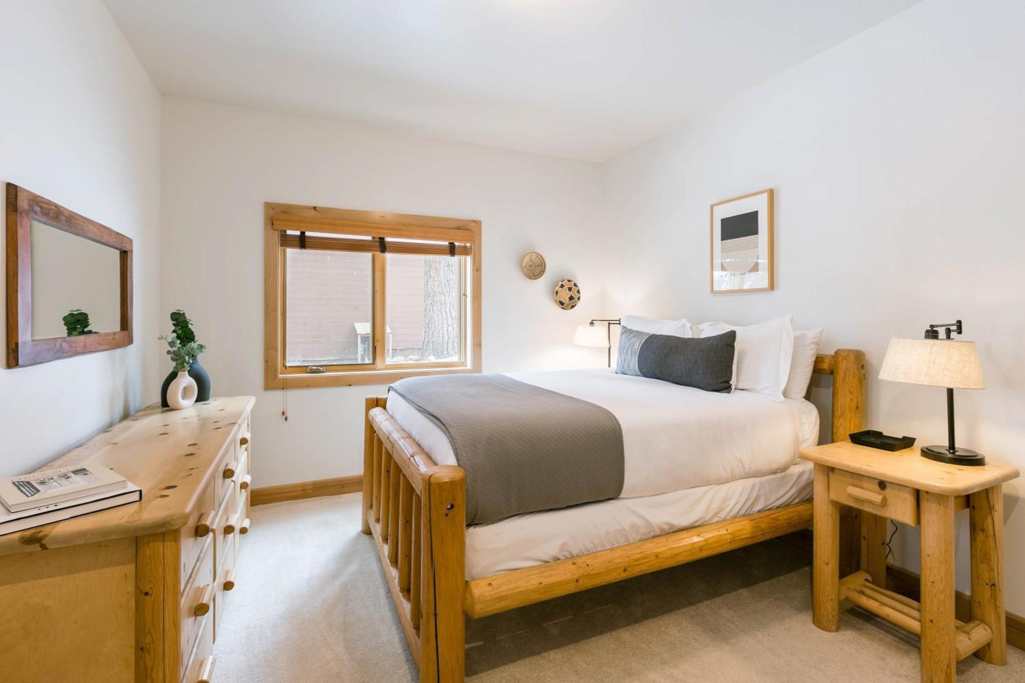 Coyote Moon By Avantstay Cabin Wsauna Mins From Dt Truckee Northstar Kültér fotó